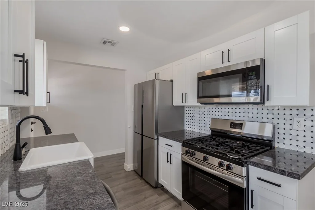 3308 Navajo, Las Vegas, NV 89108