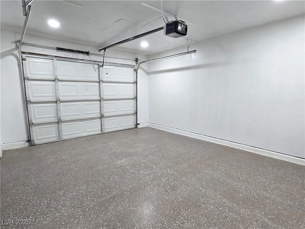 3737 Rainy River, Las Vegas, NV 89108