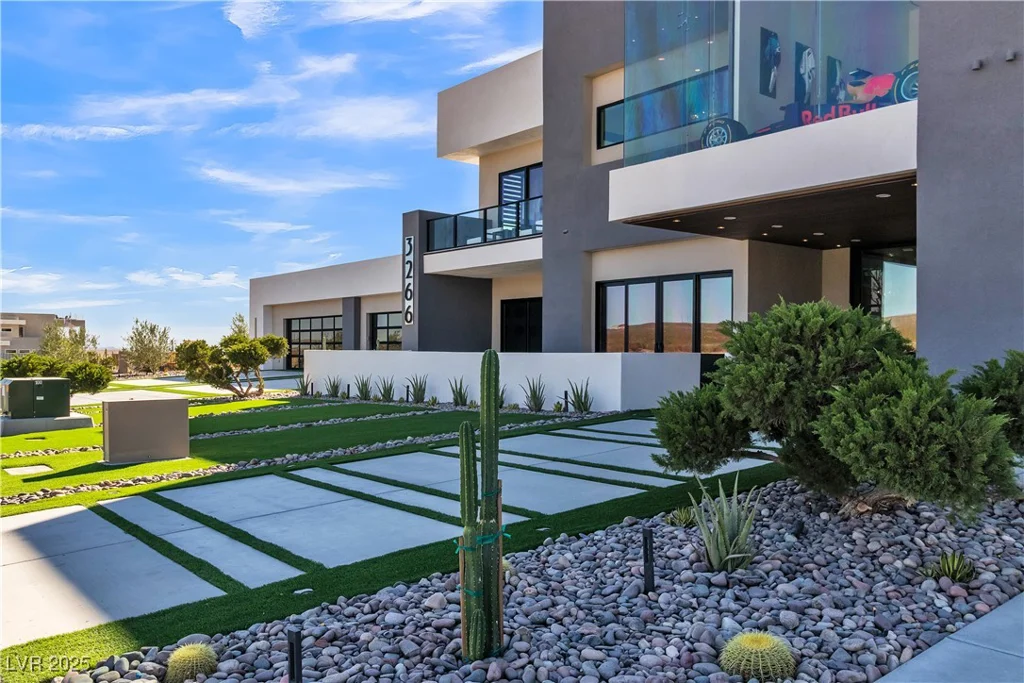 3266 Spring Mountain, Pahrump, NV 89048