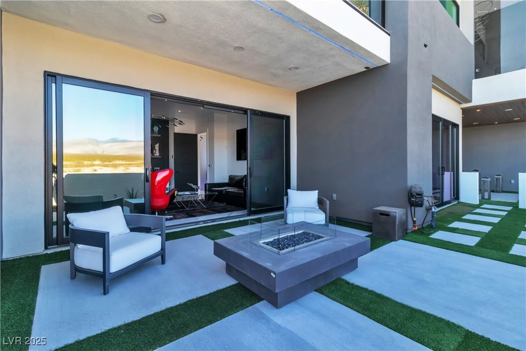 3266 Spring Mountain, Pahrump, NV 89048