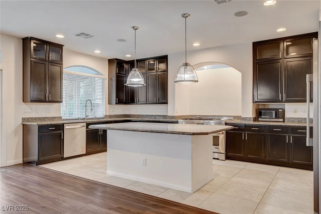9782 Russian Hill, Las Vegas, NV 89141