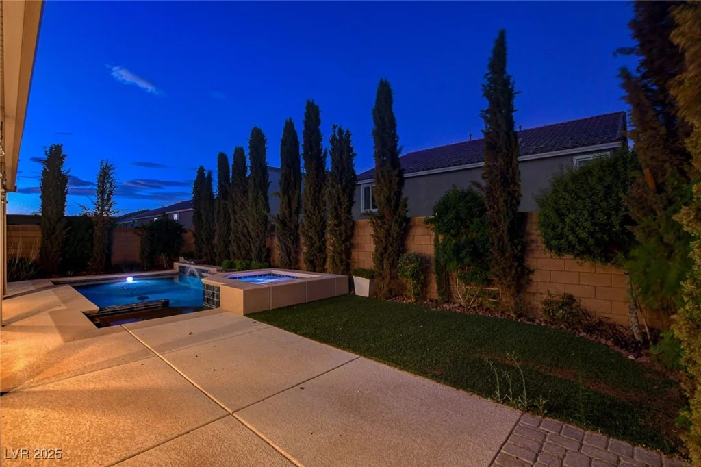 9782 Russian Hill, Las Vegas, NV 89141