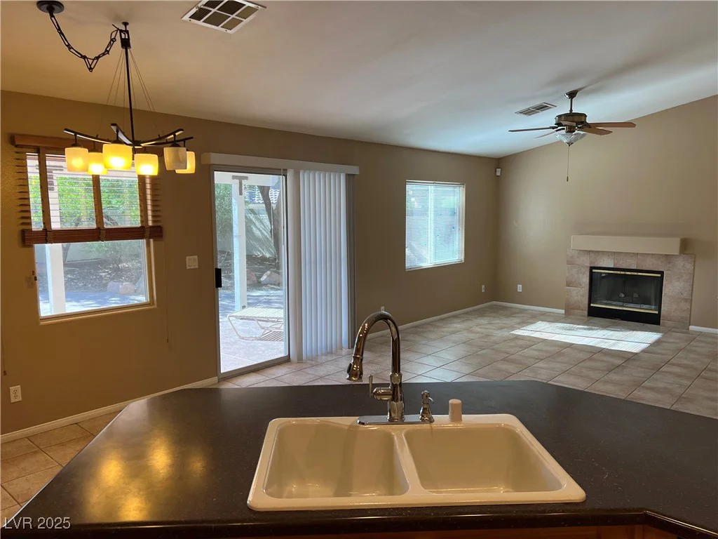 4824 Americanwood, Las Vegas, NV 89130