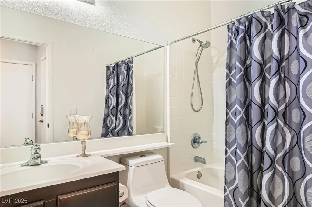 216 Twin Creek, Henderson, NV 89074