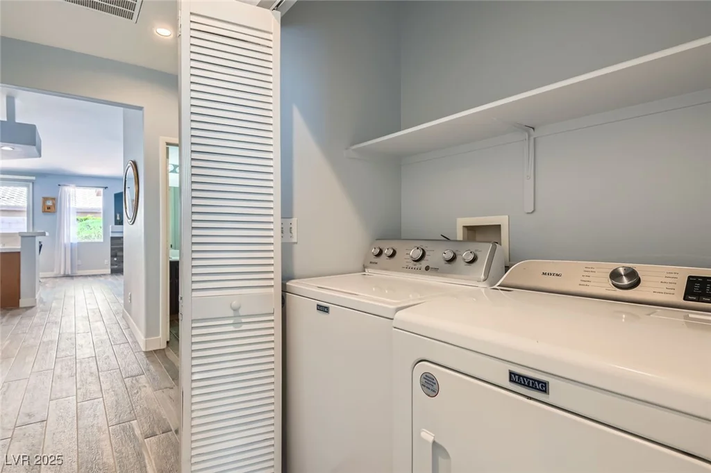 216 Twin Creek, Henderson, NV 89074