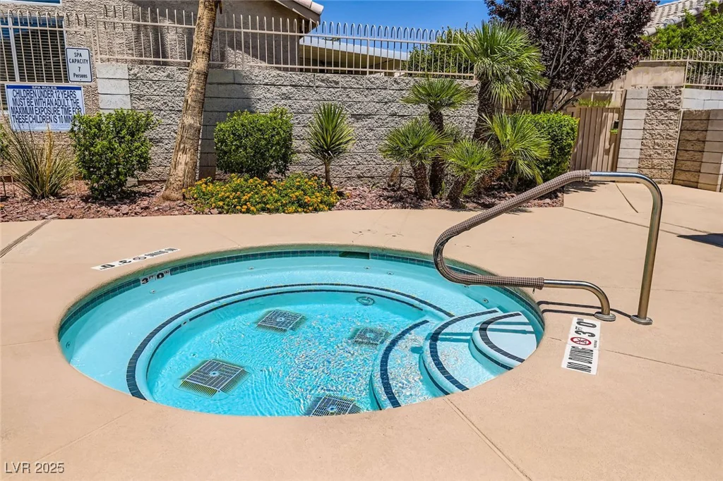 216 Twin Creek, Henderson, NV 89074