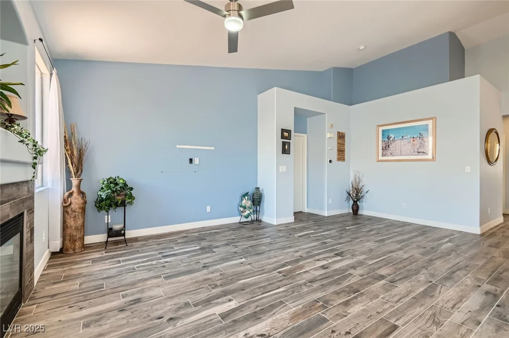216 Twin Creek, Henderson, NV 89074
