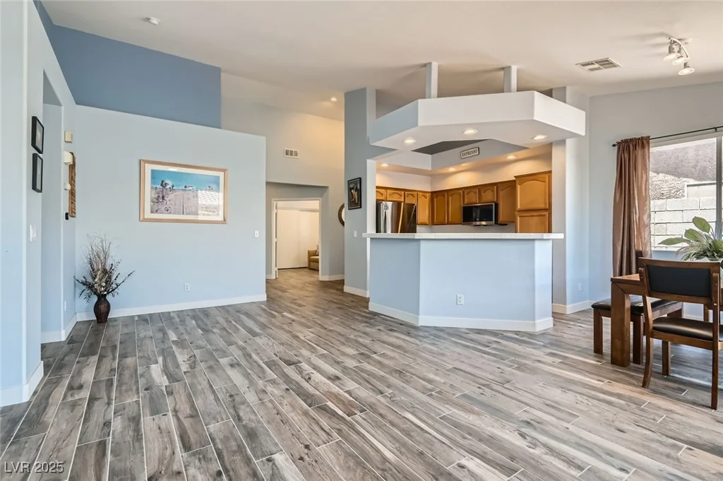 216 Twin Creek, Henderson, NV 89074
