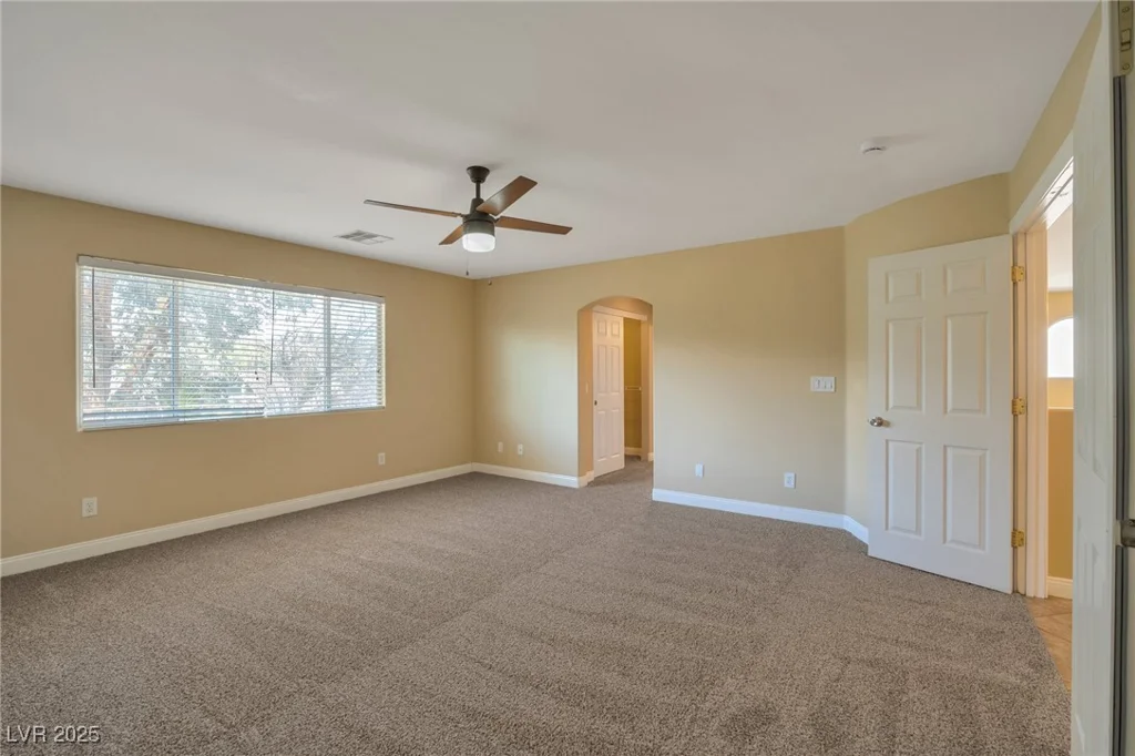 5915 Poplar Tree, Las Vegas, NV 89148