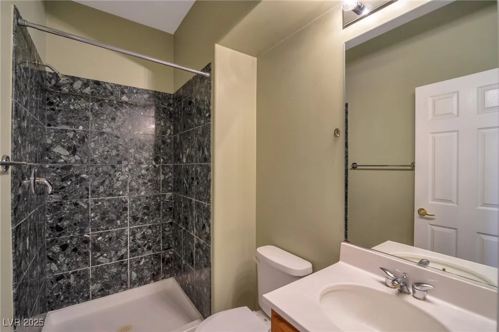 5915 Poplar Tree, Las Vegas, NV 89148
