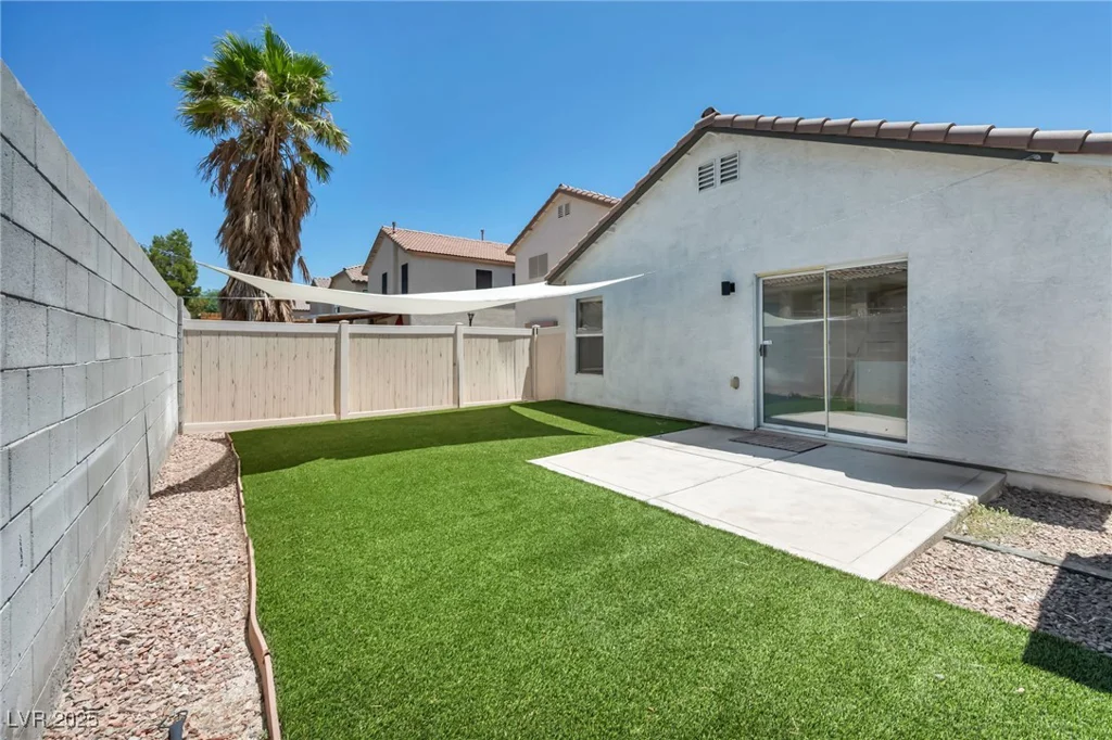 4020 Pistachio Nut, Las Vegas, NV 89115