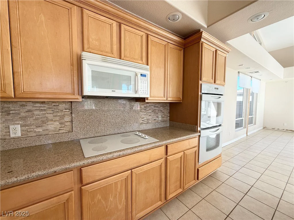 1761 Augusta, Pahrump, NV 89048