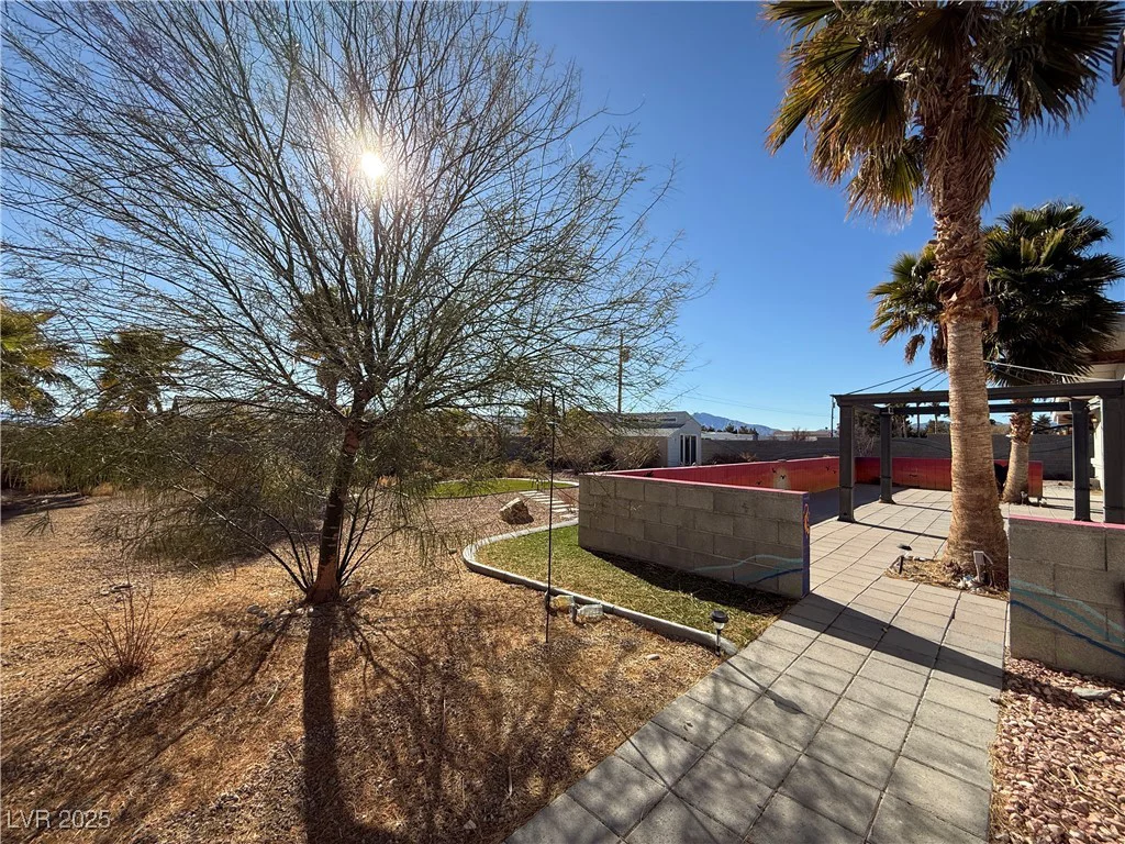 1761 Augusta, Pahrump, NV 89048