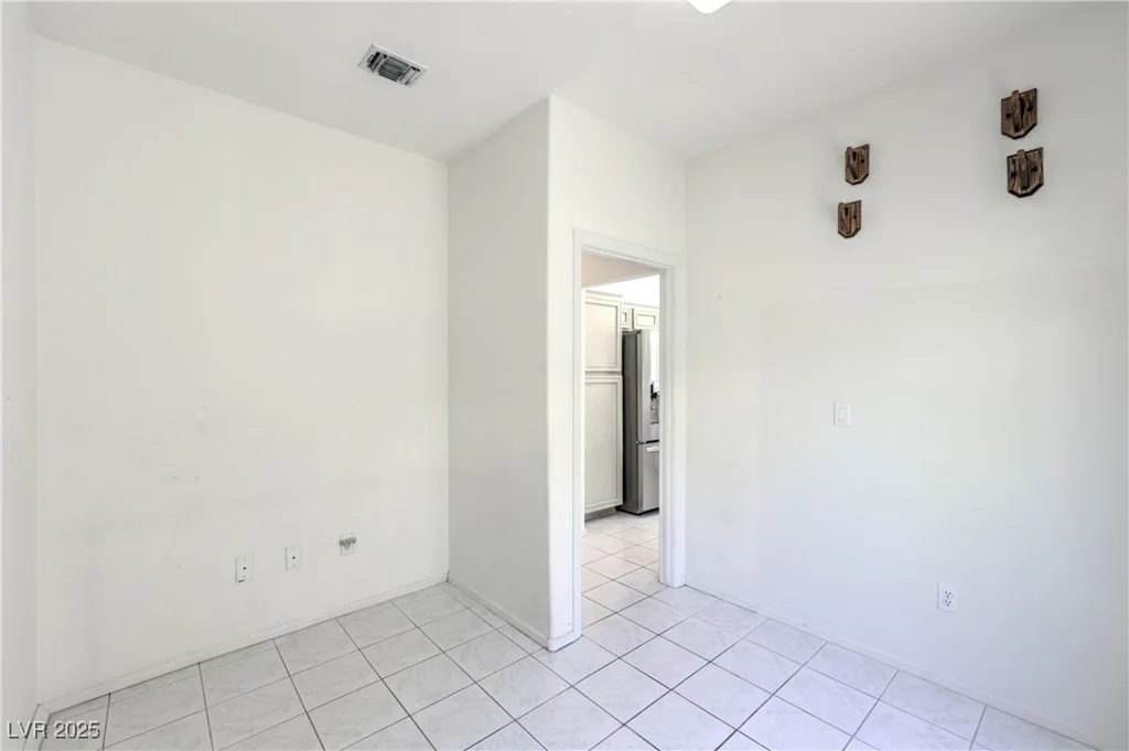2404 Spring Water, Las Vegas, NV 89134