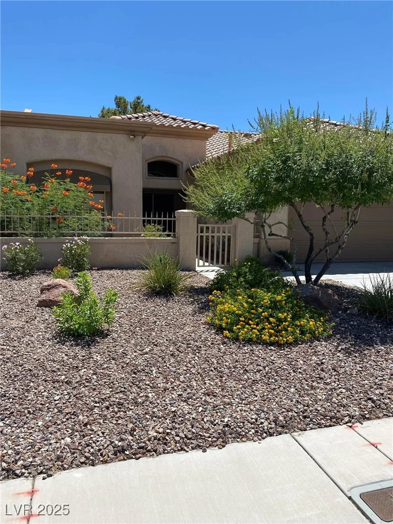 2404 Spring Water, Las Vegas, NV 89134