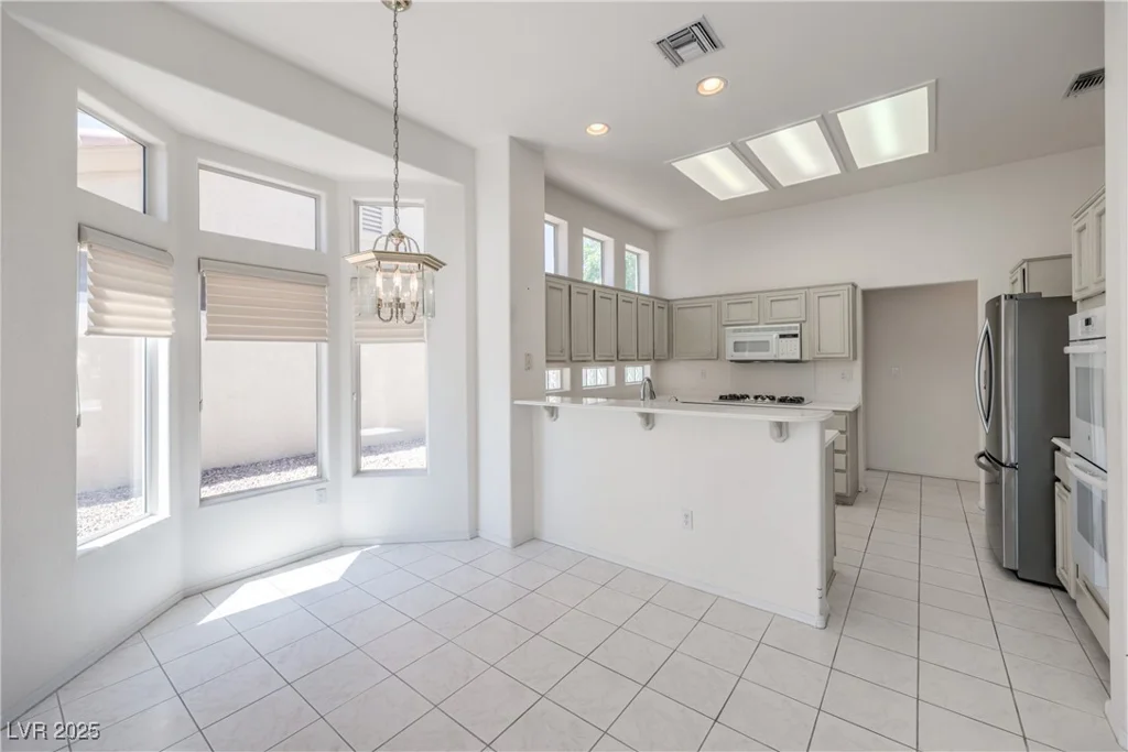 2404 Spring Water, Las Vegas, NV 89134