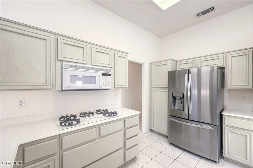 2404 Spring Water, Las Vegas, NV 89134