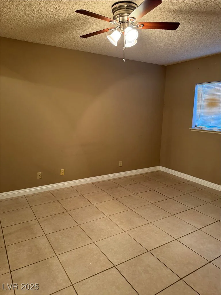 4231 Sanderling, Las Vegas, NV 89103