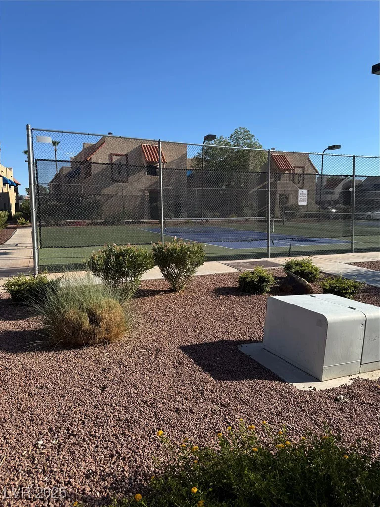 4231 Sanderling, Las Vegas, NV 89103