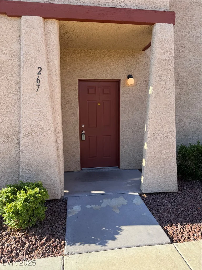 4231 Sanderling, Las Vegas, NV 89103