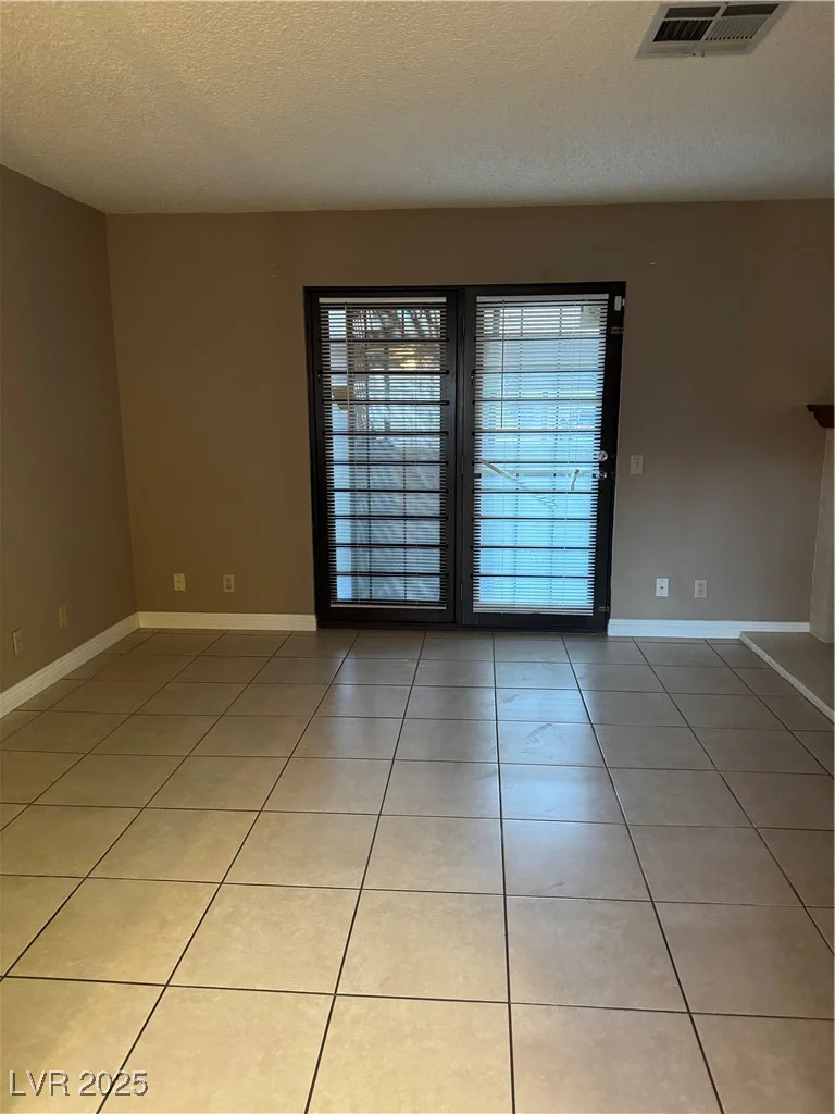 4231 Sanderling, Las Vegas, NV 89103