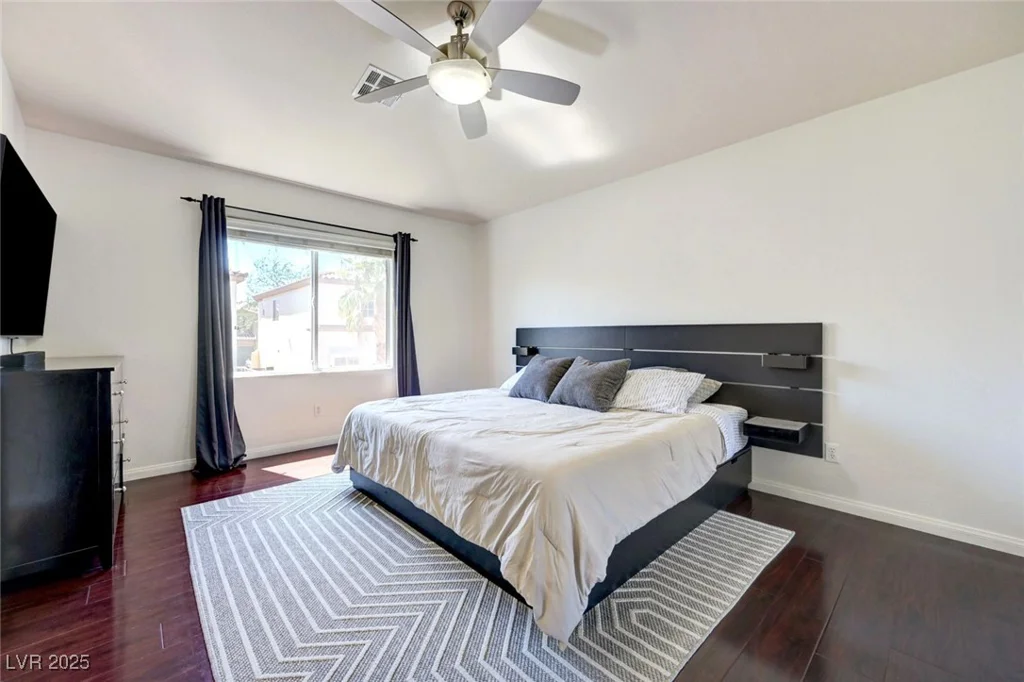 8269 Timely Treasures, Las Vegas, NV 89178
