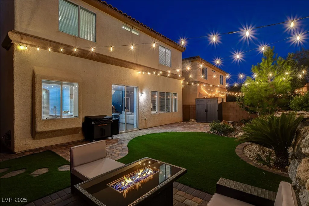 8269 Timely Treasures, Las Vegas, NV 89178