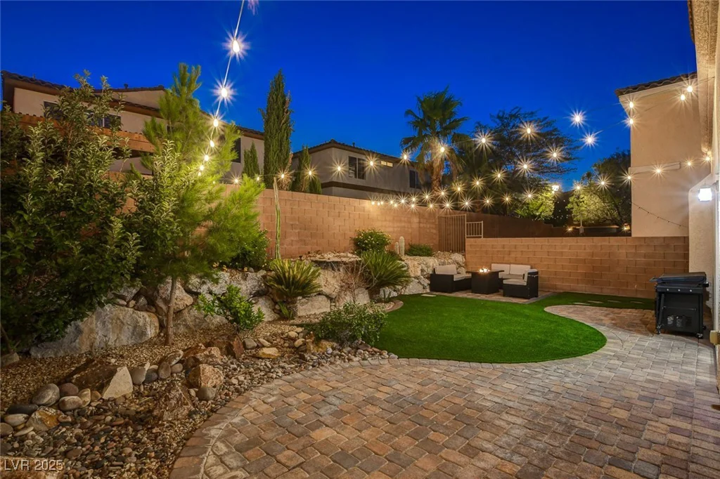 8269 Timely Treasures, Las Vegas, NV 89178