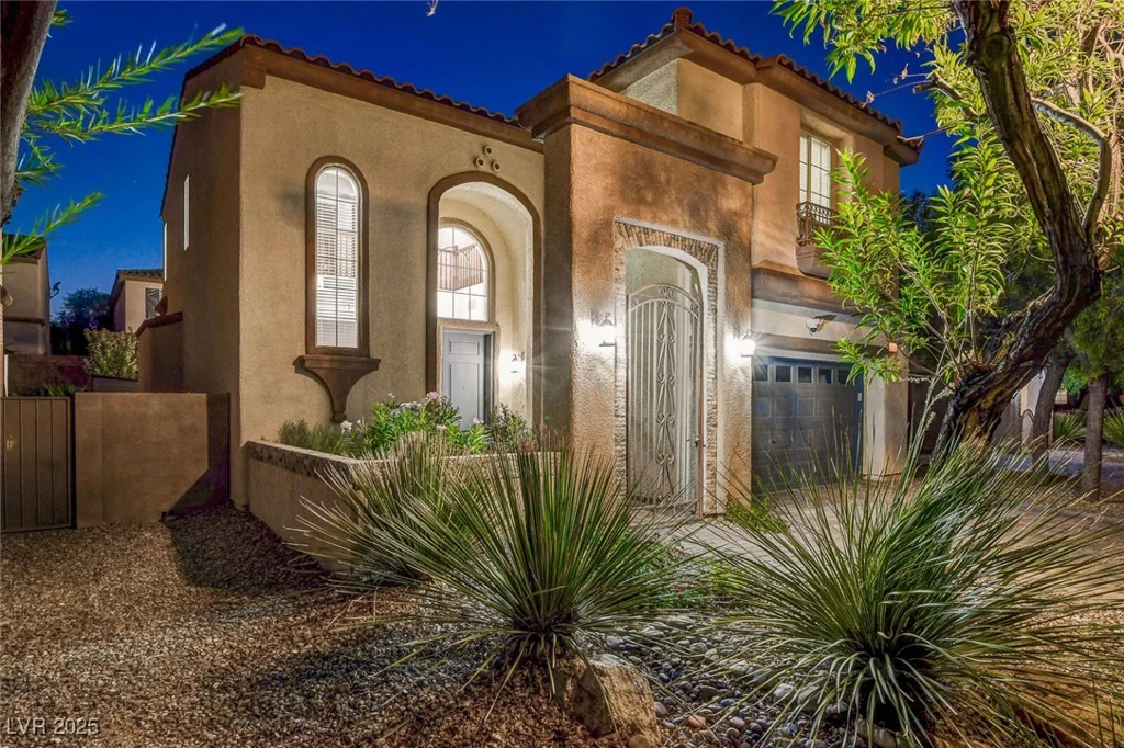 8269 Timely Treasures, Las Vegas, NV 89178