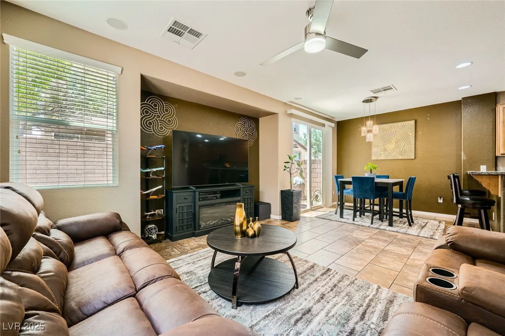 9114 Mount Wilson, Las Vegas, NV 89113