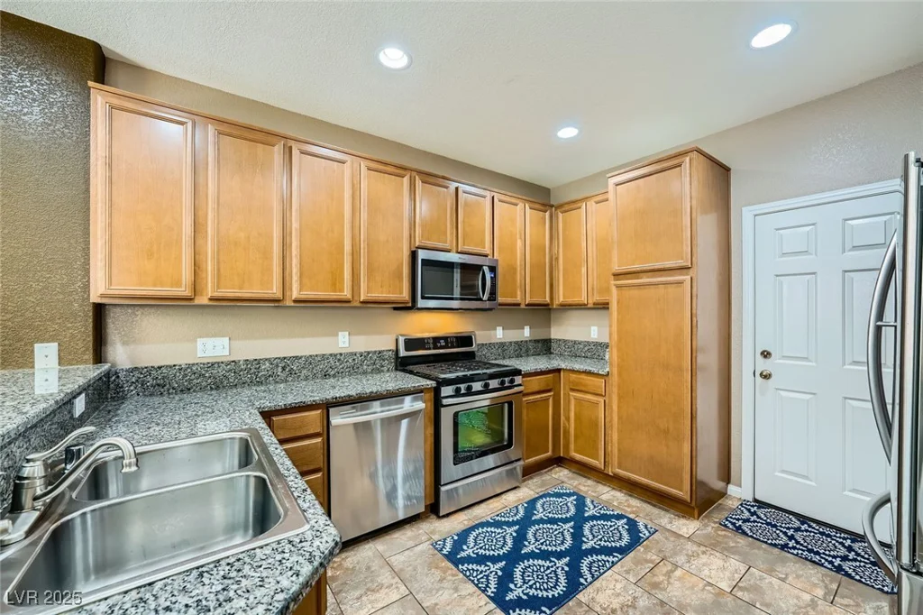 9114 Mount Wilson, Las Vegas, NV 89113