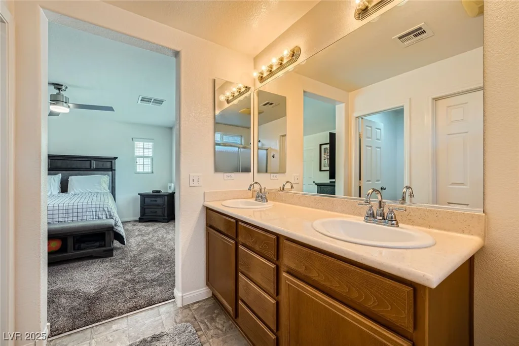 9114 Mount Wilson, Las Vegas, NV 89113