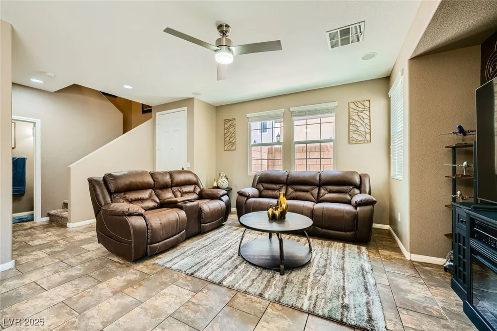 9114 Mount Wilson, Las Vegas, NV 89113