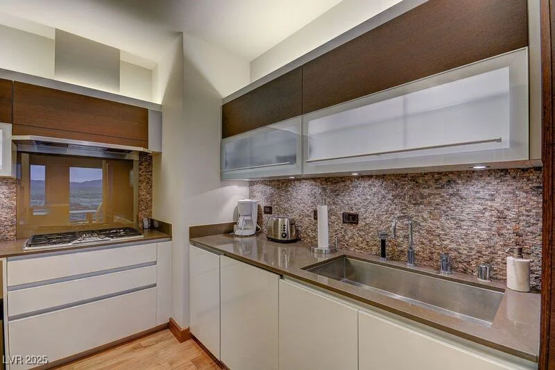 3750 LAS VEGAS, Las Vegas, NV 89158