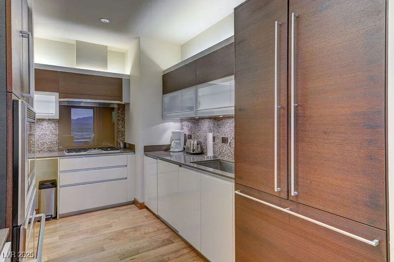 3750 LAS VEGAS, Las Vegas, NV 89158