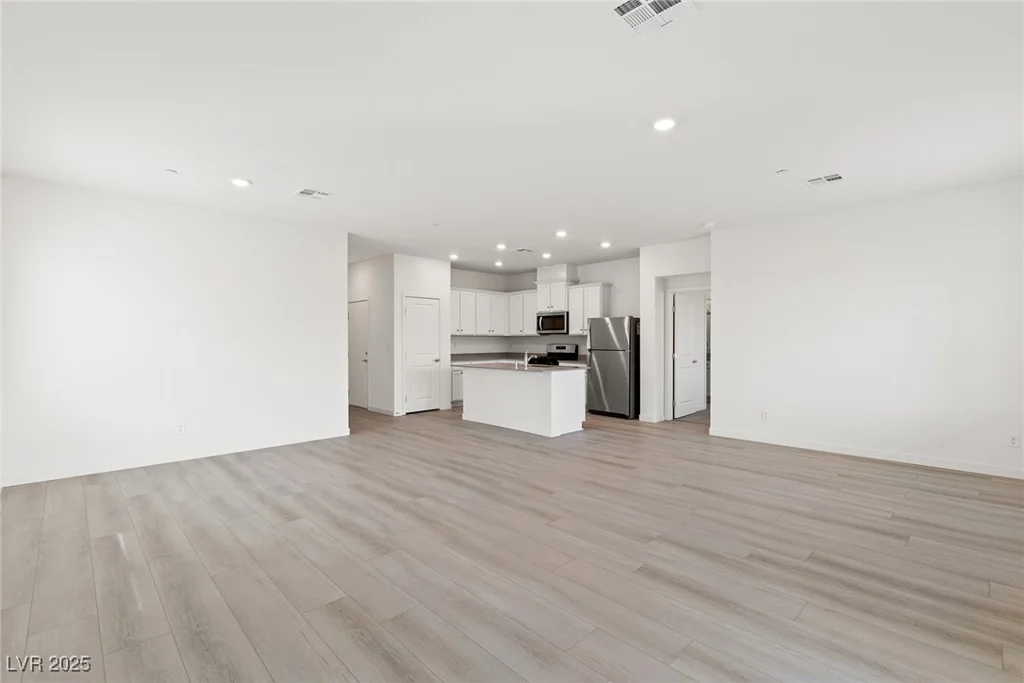 6731 Lotus Vista, Las Vegas, NV 89156