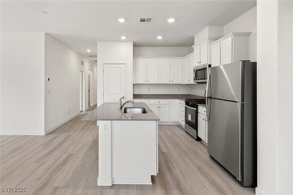 6731 Lotus Vista, Las Vegas, NV 89156