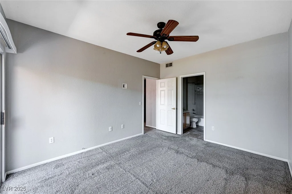 8555 Russell, Las Vegas, NV 89113