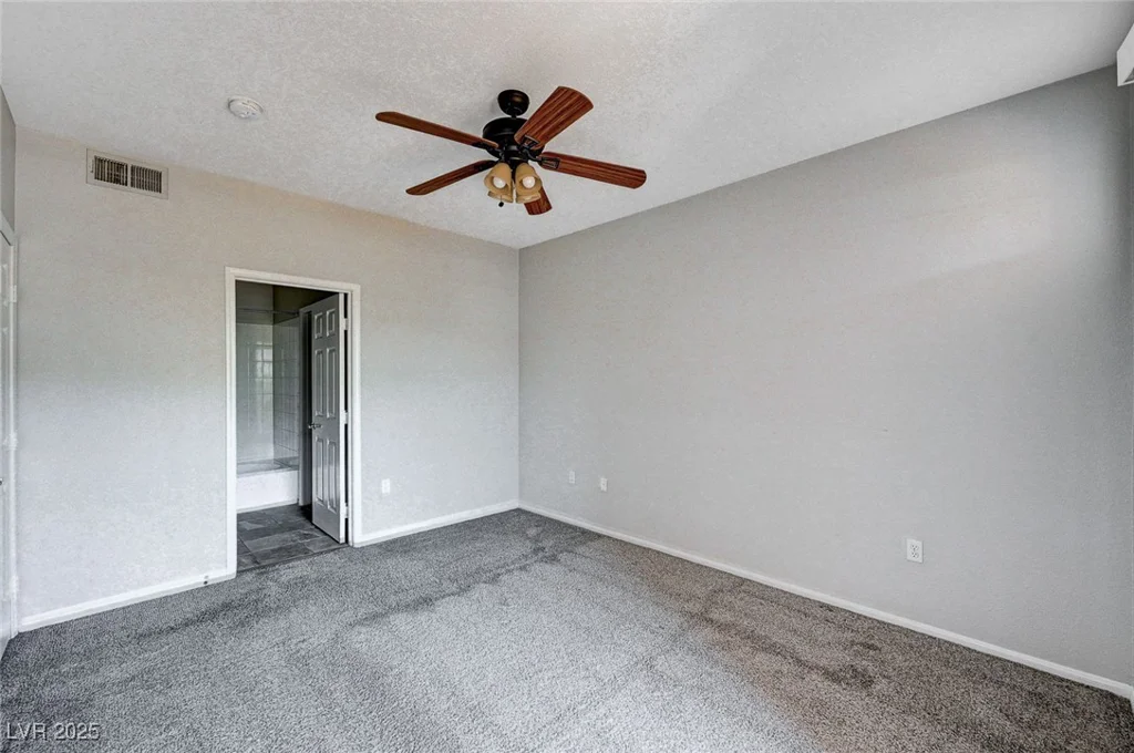 8555 Russell, Las Vegas, NV 89113