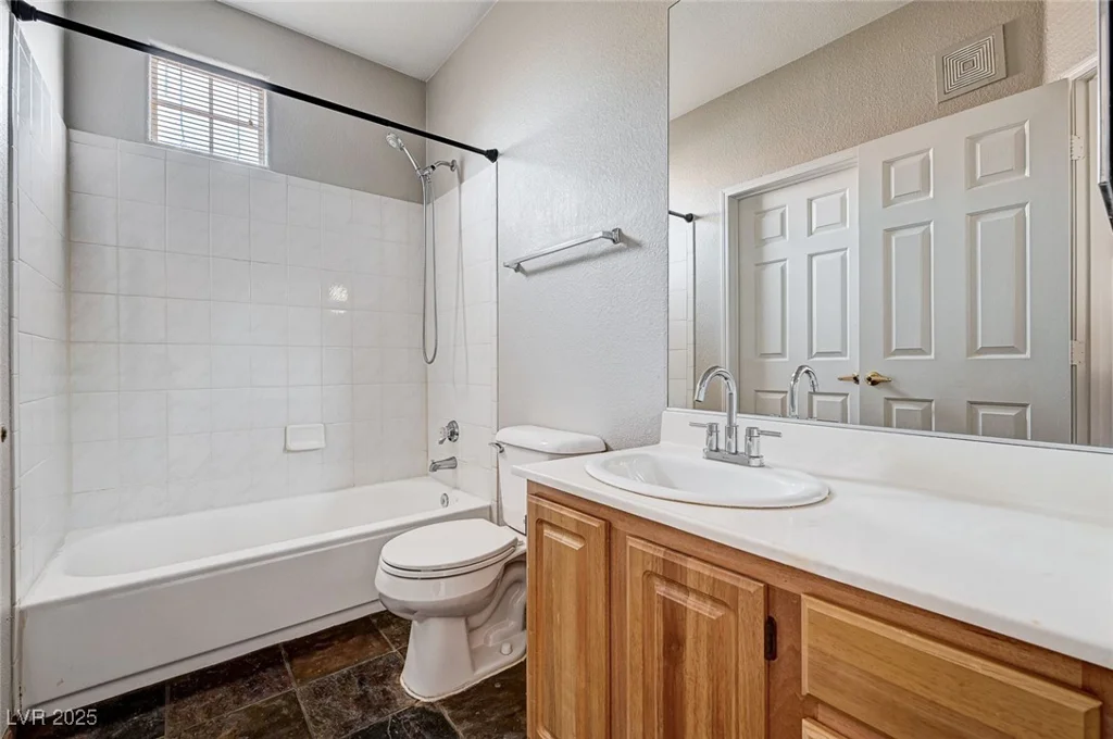 8555 Russell, Las Vegas, NV 89113