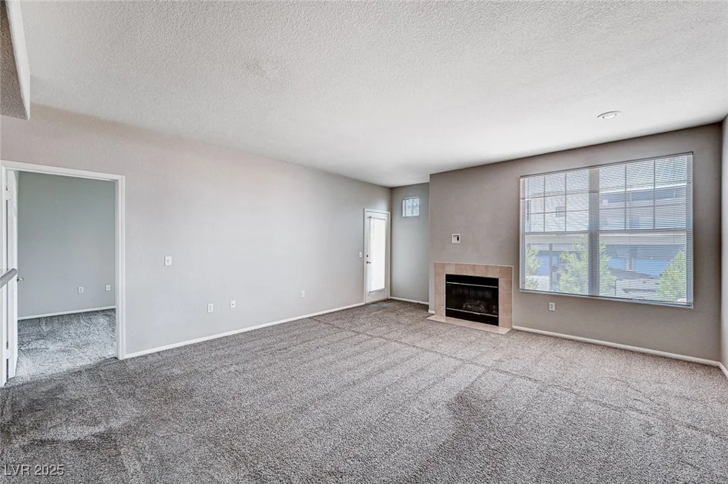 8555 Russell, Las Vegas, NV 89113