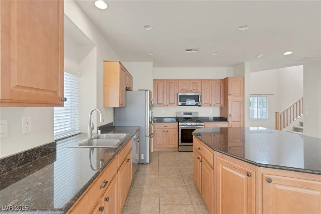 8180 Skytop Ledge, Las Vegas, NV 89178