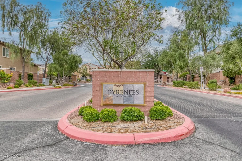 8180 Skytop Ledge, Las Vegas, NV 89178