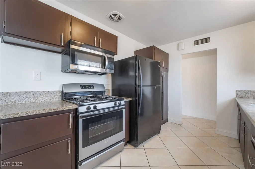 77 Constitution, Henderson, NV 89015