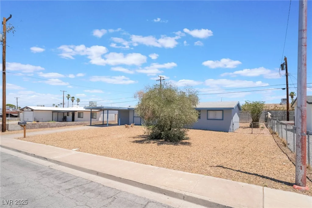 77 Constitution, Henderson, NV 89015