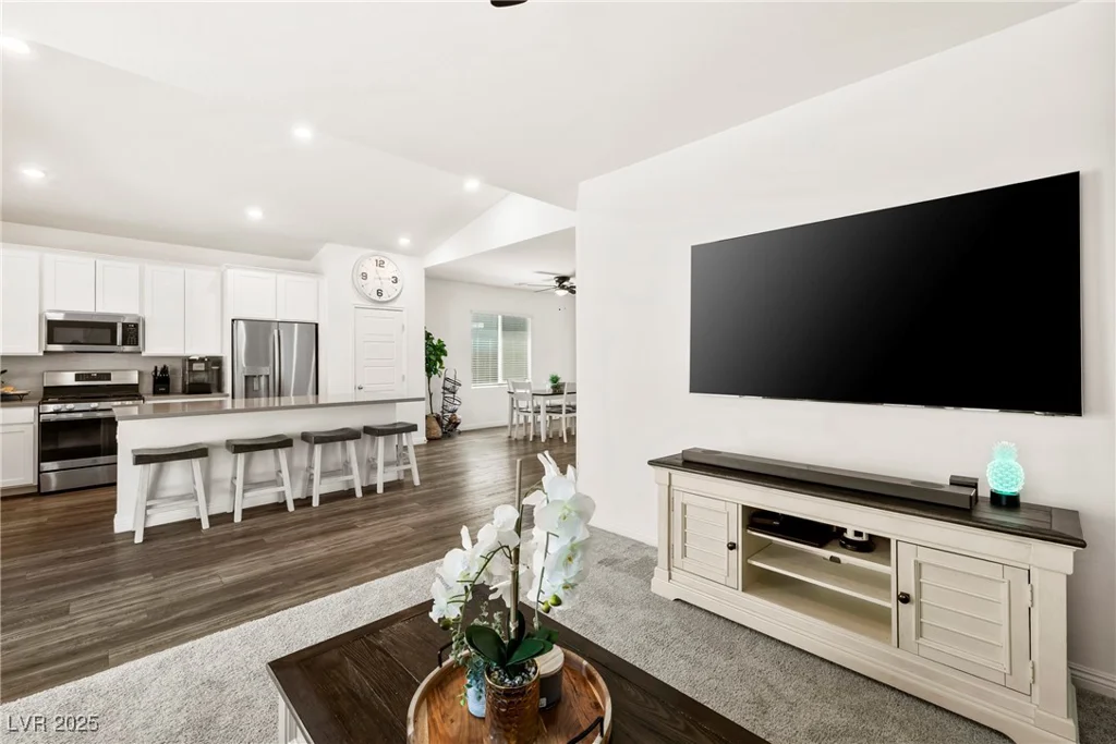 4360 Panoramic View, North Las Vegas, NV 89084