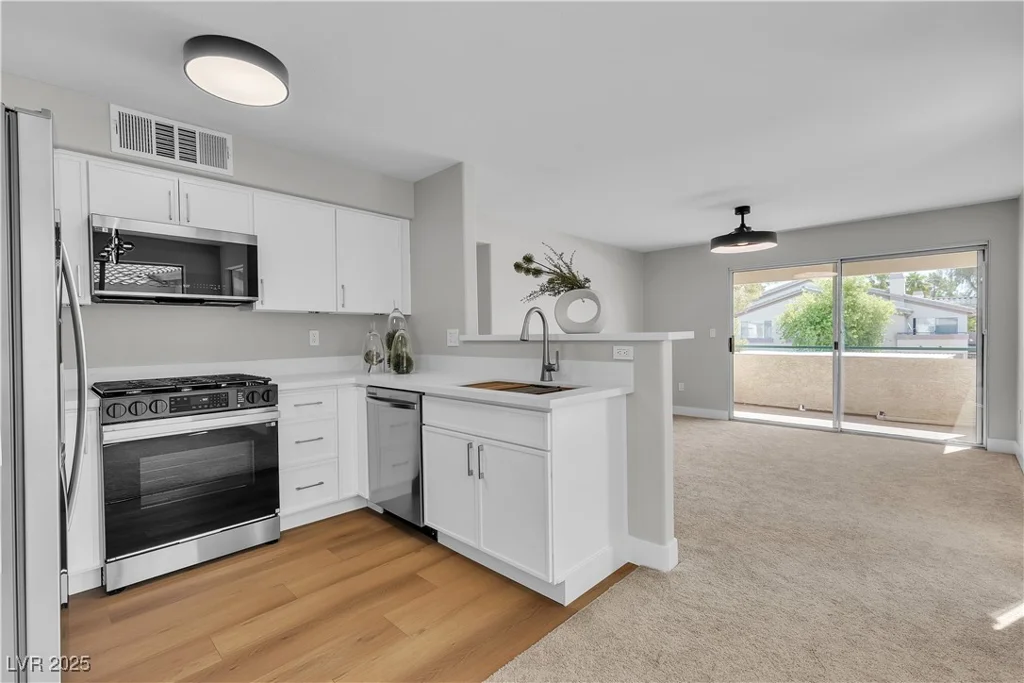 5710 Tropicana, Las Vegas, NV 89122