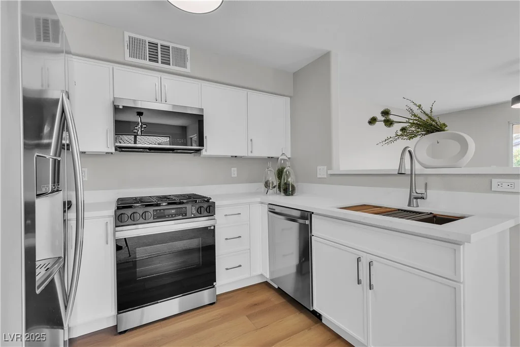 5710 Tropicana, Las Vegas, NV 89122