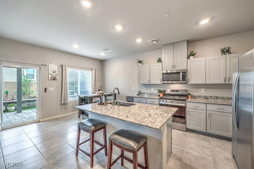 10971 Cambridge Lakes, Las Vegas, NV 89166