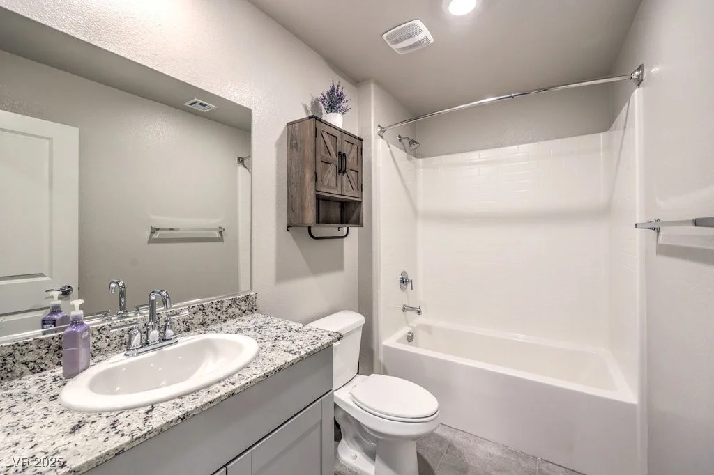 10971 Cambridge Lakes, Las Vegas, NV 89166